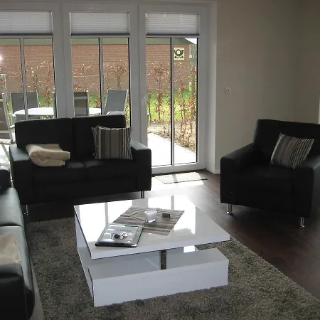 아파트 Appartementhaus Westwind *